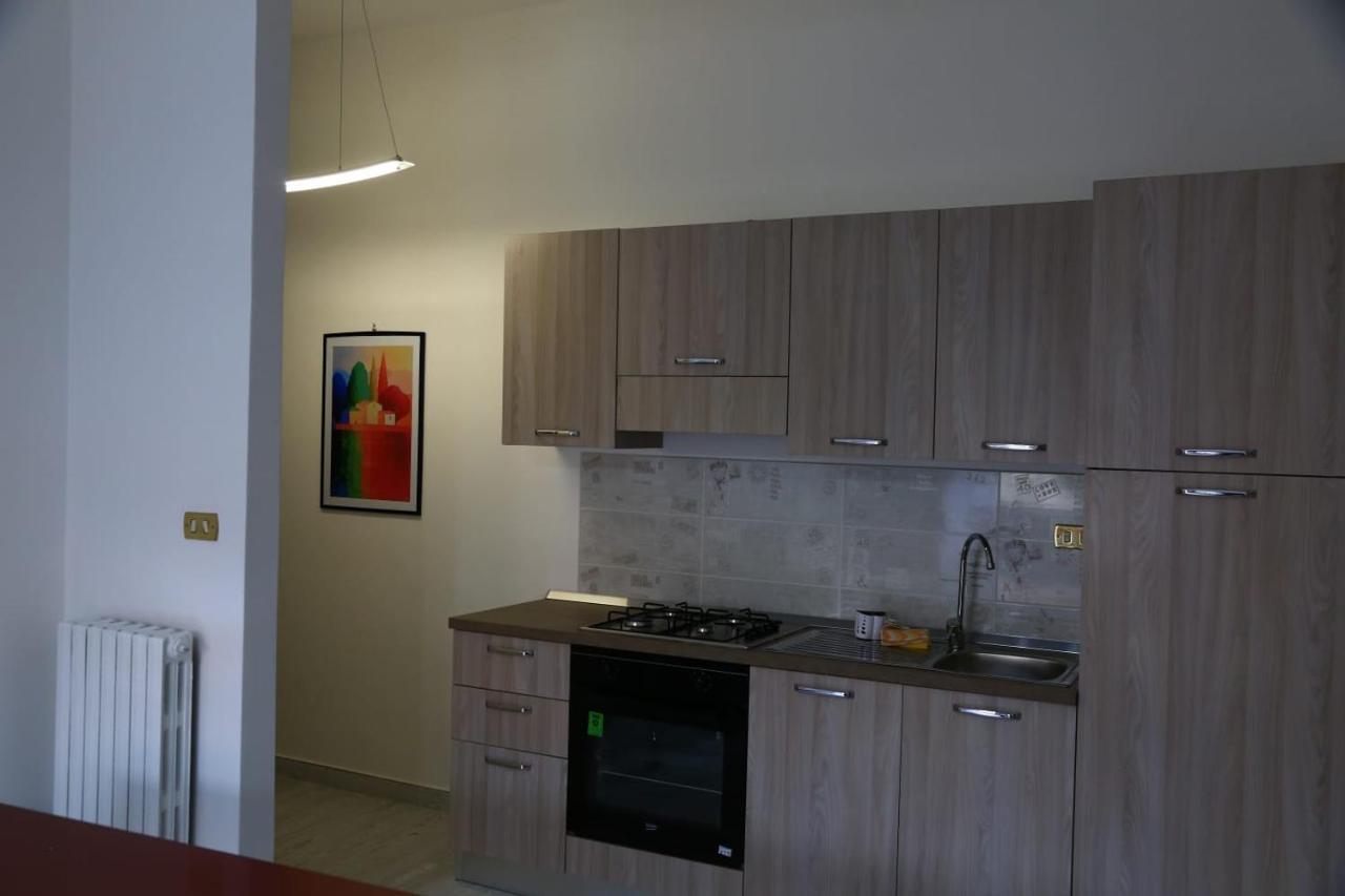 Home Mazzei Piazza Bilotti 科森扎 客房 照片