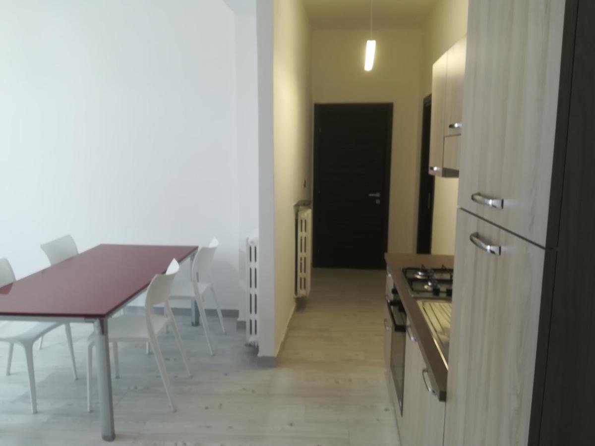 Home Mazzei Piazza Bilotti 科森扎 客房 照片