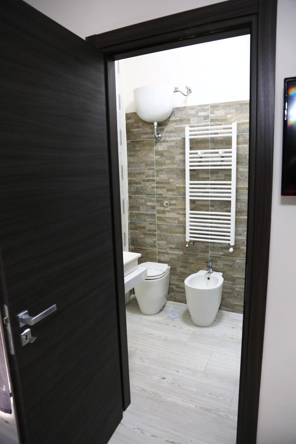 Home Mazzei Piazza Bilotti 科森扎 客房 照片